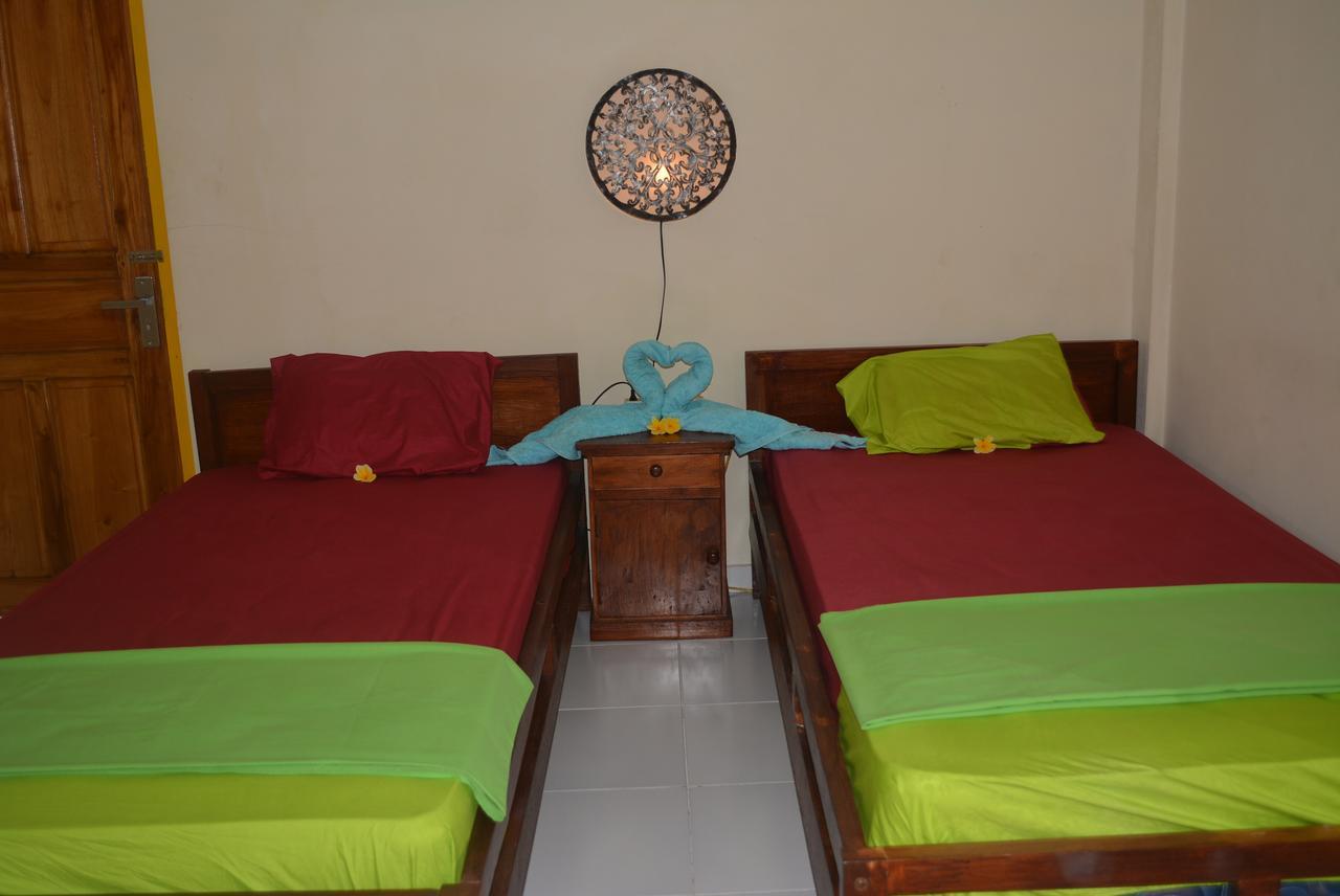 Repag Wayan Canggu Hostel Kuta  Ngoại thất bức ảnh