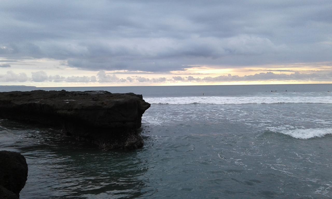 Repag Wayan Canggu Hostel Kuta  Ngoại thất bức ảnh
