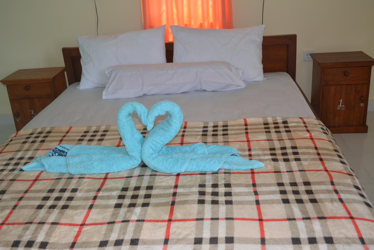 Repag Wayan Canggu Hostel Kuta  Ngoại thất bức ảnh
