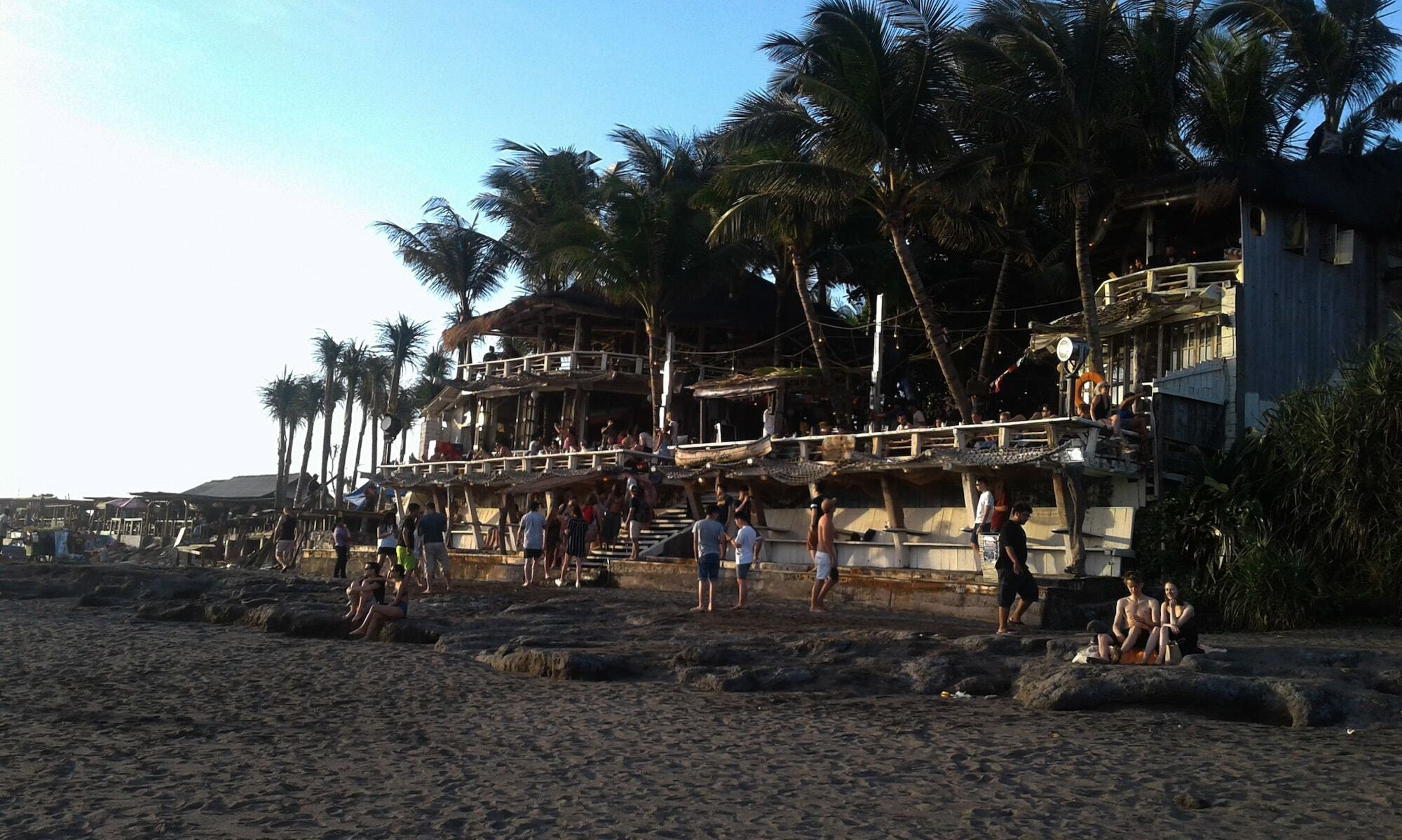 Repag Wayan Canggu Hostel Kuta  Ngoại thất bức ảnh